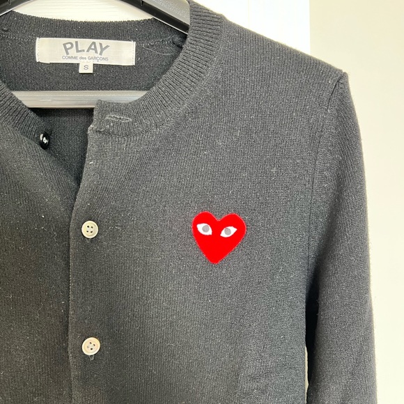 Comme Des Garçons Play Black Heart Patch Cardigan - Picture 8 of 8